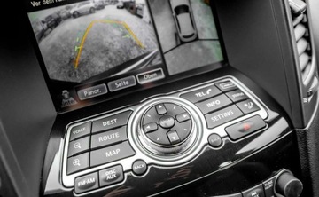 Infiniti FX II Crossover 3.0d V6 238KM 2011 Infiniti FX S 3.0d 238ps Navi Bose Bixenon 4x4 Szyberdach Radar Szwajcaria, zdjęcie 28