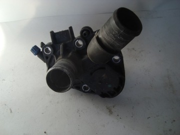 OBUDOWA TERMOSTATU PEUGEOT 208 1.0 1.2 VTI