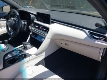  Genesis G70 2.5T 2025 2.5 Benzyna 300KM, zdjęcie 10