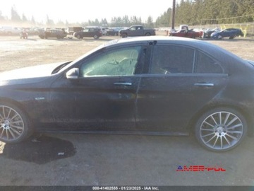 Mercedes Klasa C W205 2017 Mercedes-Benz Klasa C 2017 3.0L V6 Biturbo AMG C 43 4MATIC 3.0 Benzyna, zdjęcie 8