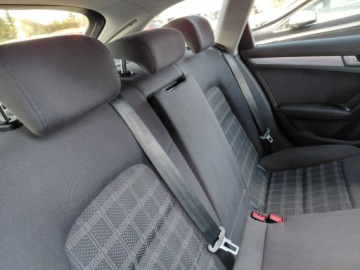 Audi A4 B8 Avant Facelifting 3.0 TDI 204KM 2014 Audi A4 Avant S Line Automat Navi Led Webasto Alu 3.0 Diesel 204KM, zdjęcie 15