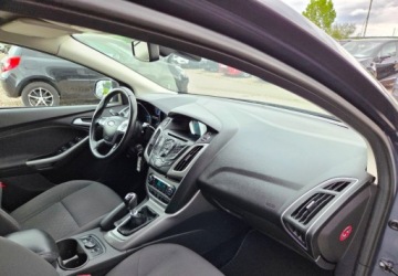 Ford Focus III Kombi Facelifting 1.6 TDCi 115KM 2014 Ford Focus 1,6 Diesel 116 km 1.6 Diesel 116KM, zdjęcie 18