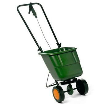 SUBSTRAL SIEWNIK SCOTTS EASY GREEN DO 300CM