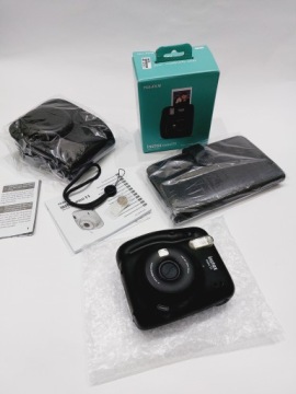 Камера моментальной печати Fujifilm Instax Mini 11.