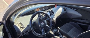 Nissan Primera III Hatchback 1.9 dCi 120KM 2003 Nissan Primera Nissan Primera 1.9D 2003r, liftback HAK klima 1.9 Diesel, zdjęcie 4