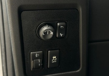 Nissan Qashqai I Crossover 2.0 141KM 2011 Nissan Qashqai Nissan Qashqai 2.0 4x4 tekna 2.0 Benzyna 141KM, zdjęcie 12