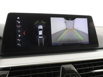 BMW Seria 5 G30-G31 Limuzyna 520d 190KM 2017 BMW 520 4x4 automat full LED skóra navi kamera i, zdjęcie 23