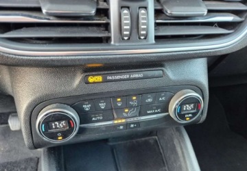 Ford Focus IV Kombi 1.0 EcoBoost 125KM 2019 Ford Focus SW Ford Focus SW 1.0 EcoBoost Hybrid ACTIVE Benzyna 125KM, zdjęcie 35