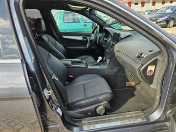 Mercedes Klasa C W203 Sedan W203 3.5 V6 (C 350) 272KM 2007 Mercedes C 350 3,5 benzyna +lpg 272KM automat, zdjęcie 7