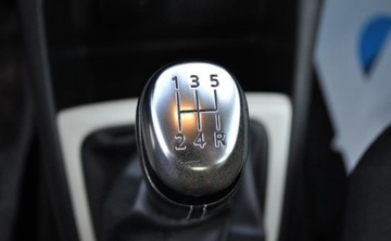 Renault Captur I Crossover 0.9 Energy TCe 90KM 2017 Renault Captur LIFT Benzyna Klimatyzacja Nawigacja Benzyna 90KM, zdjęcie 30