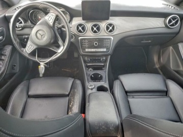 Mercedes CLA C118/X118 Coupe 2.0 250 224KM 2019 Mercedes-Benz CLA 2019 MERCEDES-BENZ CLA 250 4MATIC 2.0 Benzyna 224KM, zdjęcie 7