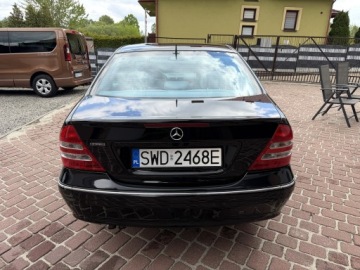 Mercedes Klasa C W203 Sedan W203 1.8 (C 200 Kompressor) 163KM 2004 Mercedes C-Klasa Tylko173tyś! AUTOMAT Avantgarde ORYGINAŁ LAKIER Navi Sedan, zdjęcie 38