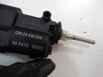 ПРИВОД + МОТОР ТОПЛИВНОЙ ЗАСЛОНКИ VECTRA C 2.2DTI