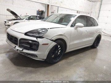 Porsche Cayenne III 2021 Porsche Cayenne 2021r, Turbo, 4.0L, 4x4, zdjęcie 3