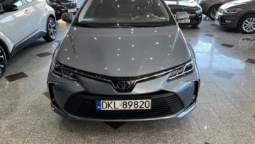 Toyota Corolla XII Sedan Facelifting 1.5 VVT-i 125KM 2023 Toyota Corolla 1.5 Benzyna 125 km tylko 32 tys. przebiegu 1.5 Benzyna 125KM, zdjęcie 13