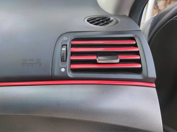 LISTWA OZDOBNA NAKLEJANA PASEK CZERWONA NA ZDERZAK SAMOCHODU TUNING 3M