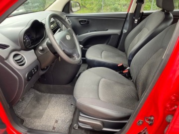 Hyundai i10 I Hatchback Facelifting 1.1 SOHC 69KM 2012 Hyundai i10 KLIMATYZACJA RADIOODTWARZACZ ALUFELGI SERWISOWANY GWARANCJA 1.1, zdjęcie 4