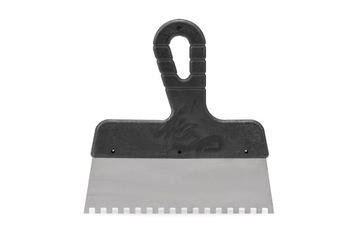 SZPACHLA NIERDZEWNA FASADOWA ZĘBATA 6 mm x 150 mm