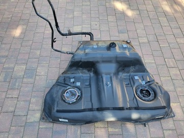 ZBIORNIK PALIWA BAK MERCEDES CL W216