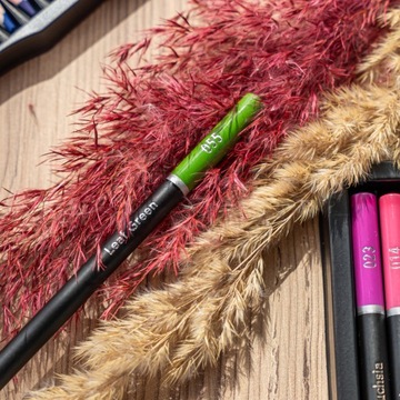 НАБОР ХУДОЖЕСТВЕННЫХ ПРОФЕССИОНАЛЬНЫХ КАРАНДАШЕЙ В МЕТАЛЛИЧЕСКОМ ФОРМАТЕ 72 шт.