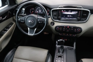 Kia Sorento III SUV 2.0 CRDi 185KM 2017 Kia Sorento 2.0 CRDi, Salon Polska, Serwis ASO, zdjęcie 6