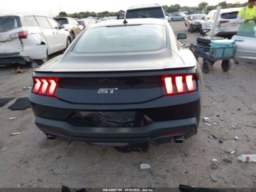 Ford Mustang VI 2025 Ford Mustang Gt Fastback 2025 5.0l 5.0 Benzyna 480KM, zdjęcie 4