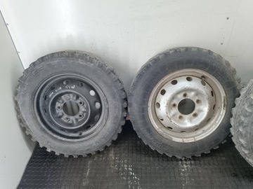 RÁFKY OCELOVÉ KOMPLET 16 Z PNEUMATIKA PULT NIVA 5X139,7