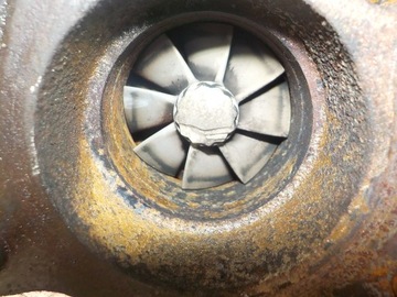 CHRYSLER VOYAGER IV CHEROKEE 2.8 CRD TURBO TURBÍNA 35242095G