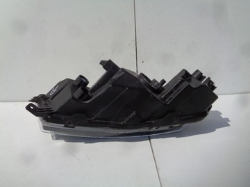 SKODA RAPID 5JA HALOGEN LED PRAWY 5JA941700C