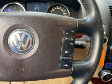 Volkswagen Touareg I 3.0 TDI 225KM 2007 Volkswagen Touareg Volkswagen Touareg 3.0TDI V6 4x4 Jasne Skory Super Kond, zdjęcie 14