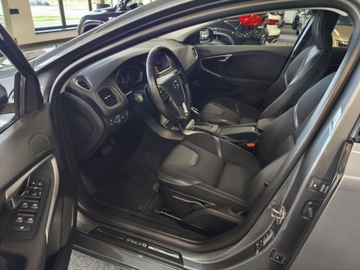 Volvo V40 II Hatchback Facelifting 2.0 D2 120KM 2019 Volvo V40 2.0, 120 KM, Automat, Nawi, Kamera,, zdjęcie 5