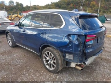 BMW X5 G05 2022 BMW X5 2022 BMW X5 xDrive40i Sports Activity Vehicle 3.0 Benzyna 335KM, zdjęcie 5