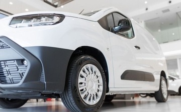 Toyota 2024 Toyota Proace City City 1.5 D-4D Long 2,3t Active 1.5 Diesel 102KM, zdjęcie 10