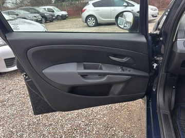 Fiat Punto Grande Punto Hatchback 5d 1.4 8v 77KM 2009 Fiat Grande Punto 1.4 8V 77KM/Klima/Salon PL/IWŁ, zdjęcie 9