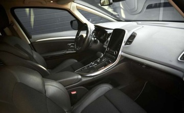 Renault Espace V Van 1.6 Energy dCi 160KM 2015 Renault Espace Renault Espace 1.6 dCi Energy Zen EDC 1.6 Diesel 160KM, zdjęcie 18