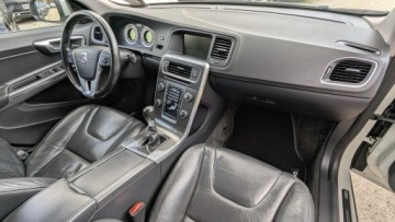 Volvo S60 II Sedan 2.0 D3 163KM 2010 Volvo S60 2.0D3 OPŁACONY Bezwypadkowy, zdjęcie 19