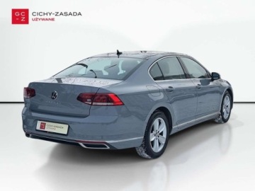 Volkswagen Passat B8 Variant Facelifting 1.5 TSI EVO 150KM 2022 Volkswagen Passat 1.5 TSI 150KM DSG FV23 AppConnect ACC 1.5 Benzyna, zdjęcie 4