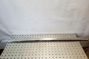 LIŠTA PŘEDNÍCH LEVÝCH DVEŘE JEEP COMMANDER (XK, XH) 04806275AA 3.0L