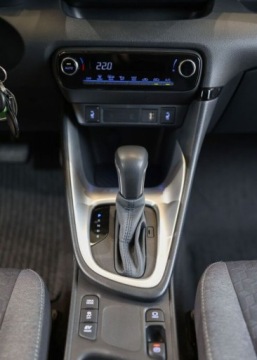 Toyota 2023 Toyota Yaris Hybrid 1.5 Comfort 1.5 Hybryda 92KM, zdjęcie 21