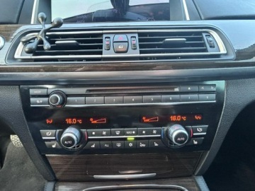 BMW Seria 7 F01 Sedan 750i 407KM 2008 BMW 750 F01|V8 407KM|Automat|Silnik po remoncie, zdjęcie 38