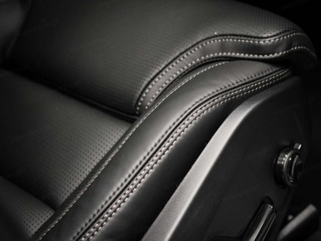 Volvo XC60 II Crossover Plug-In Facelifting 2.0 T8 455KM 2025 XC60 T8 Plug-In Hybrid AWD Ultra Black Edition 2.0 (455KM) 2025, zdjęcie 20