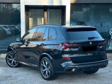 BMW X5 G05 SUV Facelifting 3.0 30d 298KM 2025 BMW X5 xDrive30d Sport Suv 2.0 (298KM) 2025, zdjęcie 1