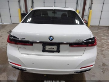 BMW Seria 7 G11-G12 2020 BMW Seria 7 740i xDrive 2020 3.0l 3.0 Benzyna 335KM, zdjęcie 4