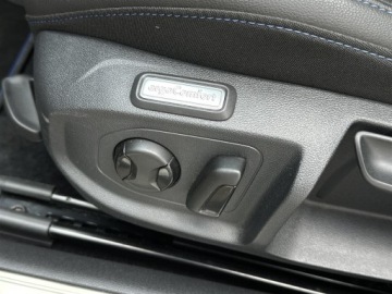 Volkswagen Arteon Shooting Brake R 2.0 TSI 320KM 2023 Volkswagen Arteon 2.0TSI 320KM 4X4 R DSG l DCC, AC, zdjęcie 11