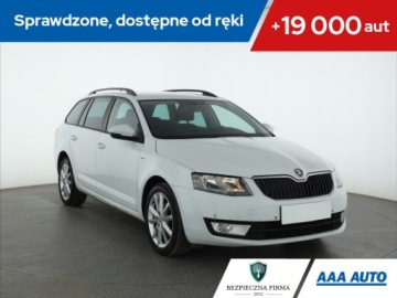 Skoda Octavia III Kombi 2.0 TDI 150KM 2016 Skoda Octavia 2.0 TDI, Salon Polska, DSG, Navi