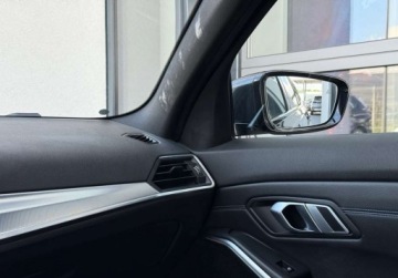 BMW Seria 3 G20-G21 Touring 2.0 320d 190KM 2022 BMW Seria 3 320d xDrive 190KM M Pakiet Gwarancja Podgrzewanie kierownicy V, zdjęcie 13