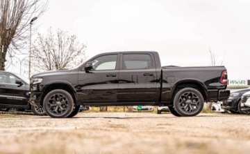  RAM 1500 RAM 1500 5.7 4X4 Crew Cab Limited 399KM 5.7 Benzyna 399KM, zdjęcie 4