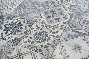 МАРОККАНСКАЯ ПЛЕЧКА НАПОЛЬНАЯ ПЛИТКА 20X20 МАТОВО-СИНЯЯ ДЕКОР