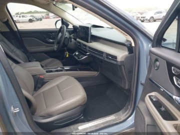 Lincoln 2023 Lincoln Corsair Standard 2023 2.0l 2.0 Benzyna 250KM, zdjęcie 9