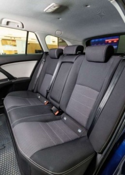 Toyota Avensis III Wagon Facelifting 2015 1.8 Valvematic 147KM 2016 Toyota Avensis 1.8 Premium 1.8 Benzyna 147KM, zdjęcie 19